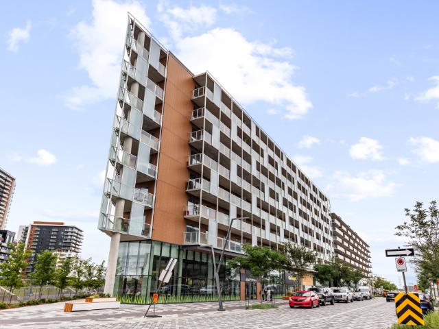 Apartment for rent in Brossard, Quebec