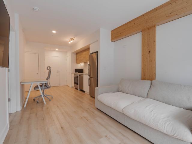 Apartment for rent in St. Leonard's, Quebec