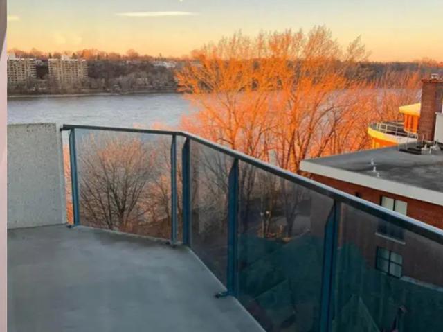 Apartment for rent in St. Leonard's, Quebec
