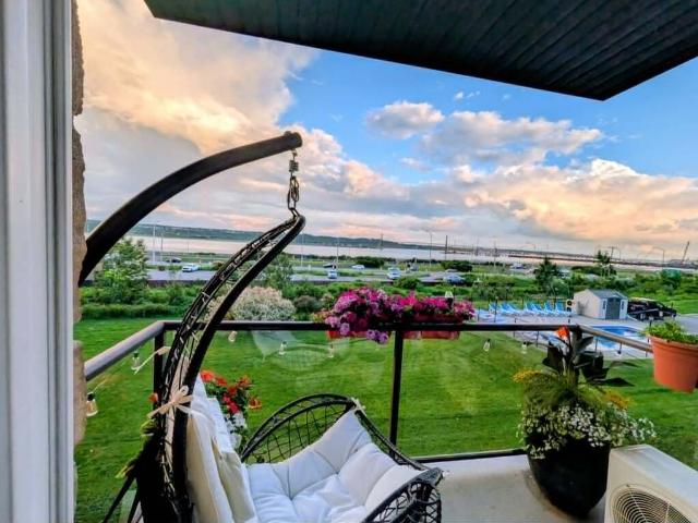 Apartment for rent in La Côte-de-beaupré, Quebec