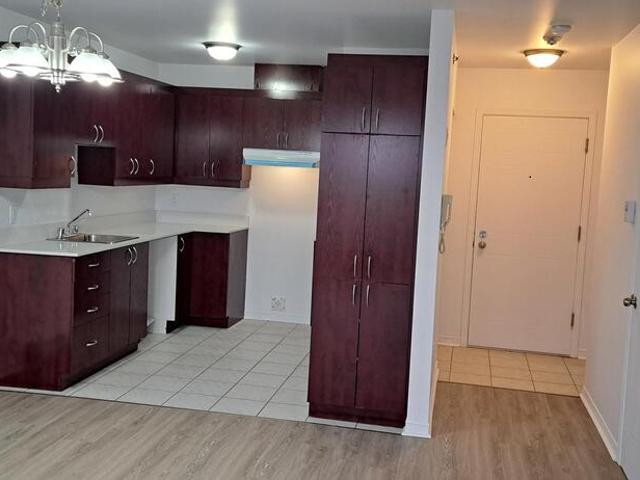 Apartment for rent in Laurentides, Quebec