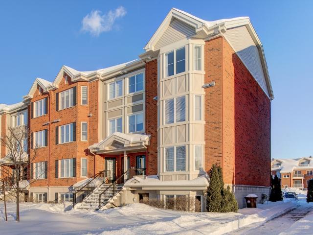 Apartment for rent in Brossard, Quebec