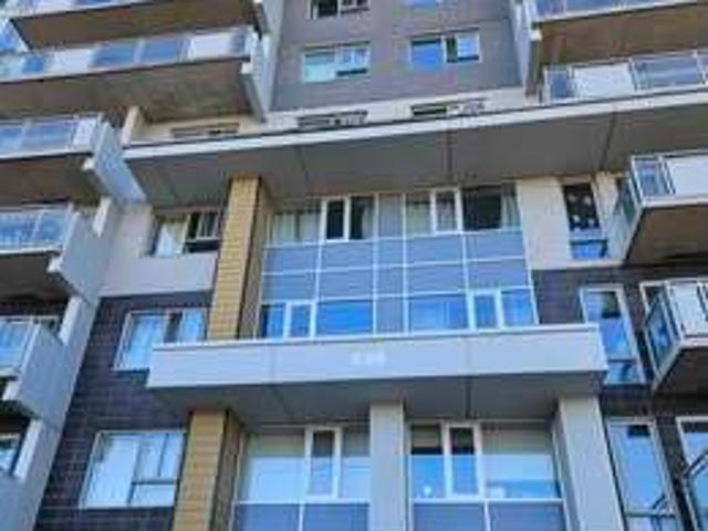 Apartment for rent in Laval-des-rapides, Quebec