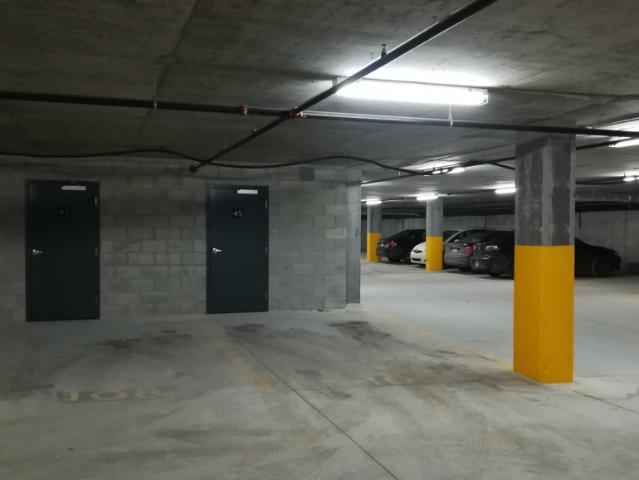 Apartment for rent in Mont-royal, Quebec