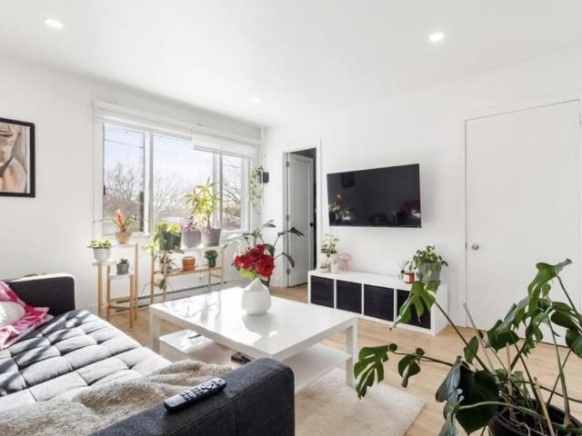 Apartment for rent in Longueuil, Quebec