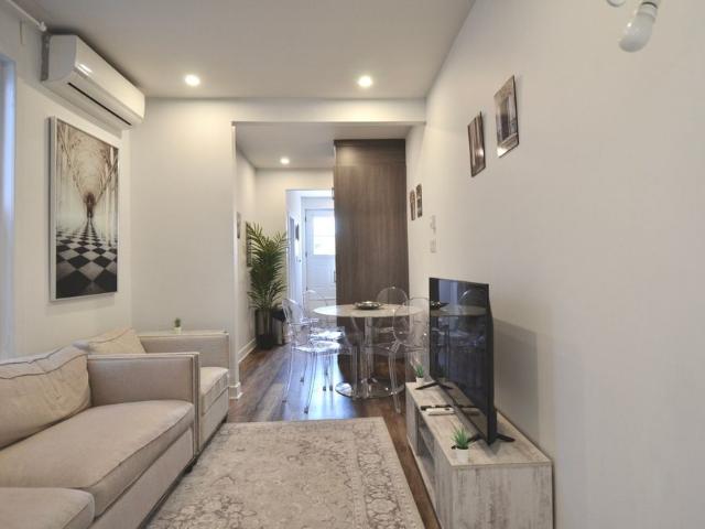 Apartment for rent in St. Leonard's, Quebec