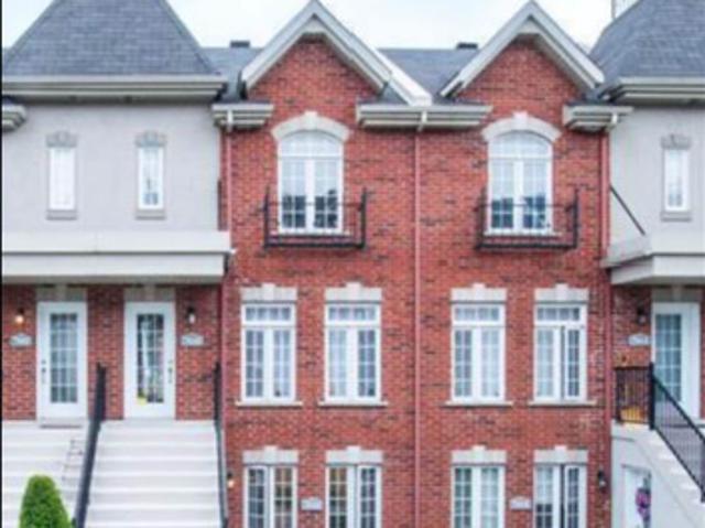 Apartment for rent in Duvernay, Quebec