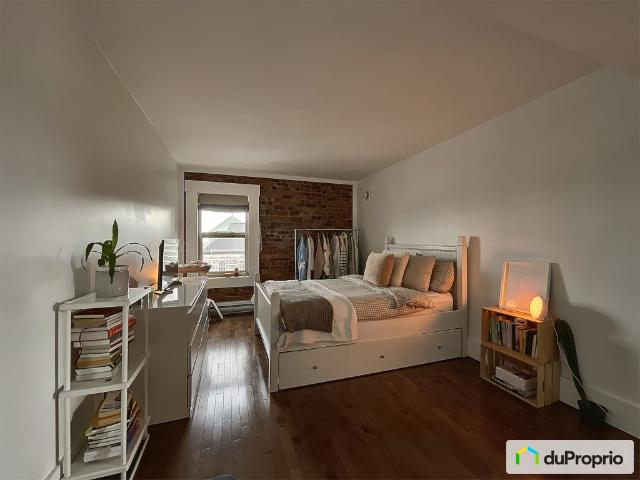 Condo for sale in Granby