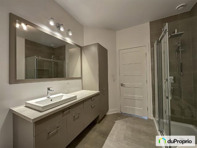 Condo for sale in Granby