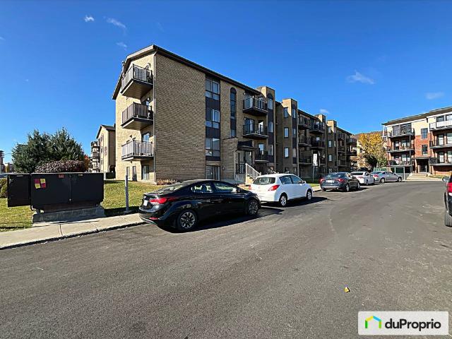 Condo for sale in Laval-des-rapides