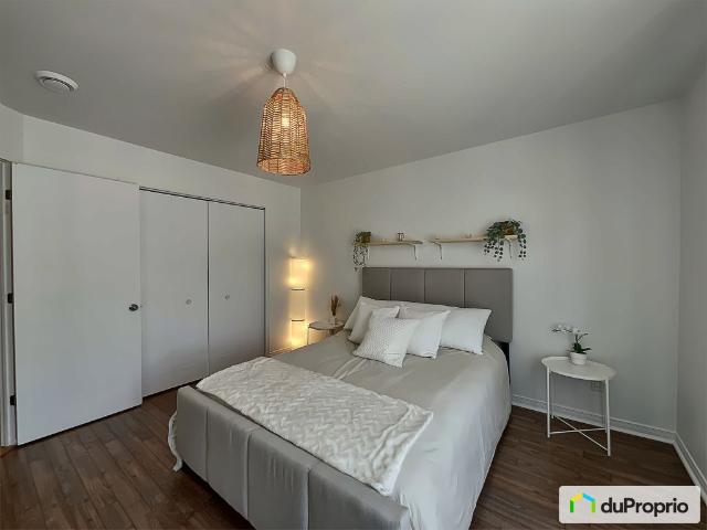 Condo for sale in Laval-ouest