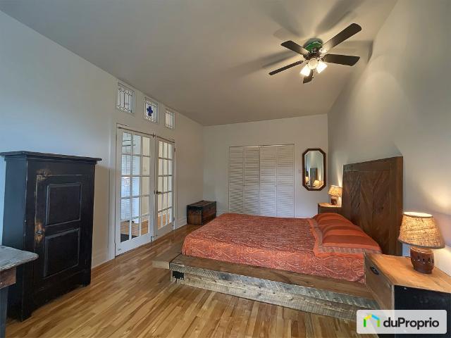 Condo for sale in Mont-royal