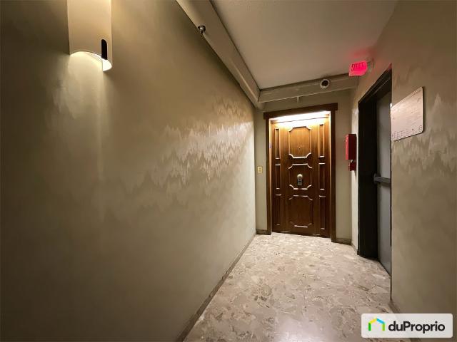 Condo for sale in Mont-royal