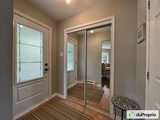 Condo for sale in Mont-saint-hilaire