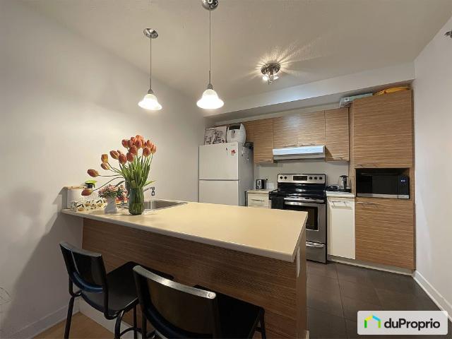 Condo for sale in Saint Laurent