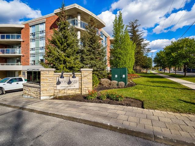 Apartment for rent in Ancaster, Ontario