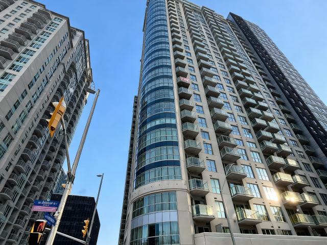 Apartment for rent in Byward Market, Mulhurst Bay