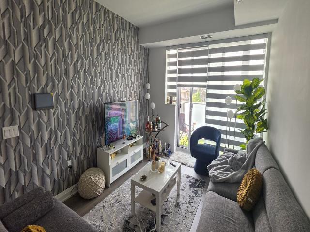 Apartment for rent in Oakville, Golden Horseshoe