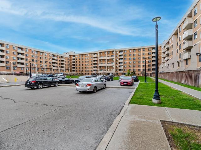 Apartment for rent in Woburn, Ontario