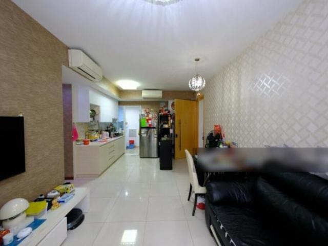 Apartment for sale in 19 North East, Hougang