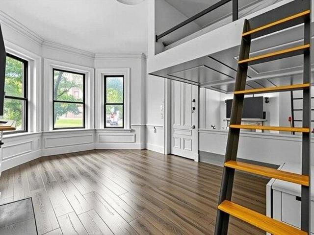 Condo for sale in Boston, Massachusetts