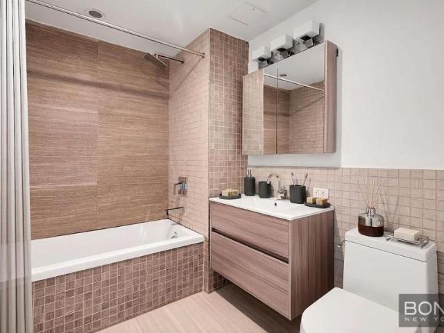 Condo for sale in Arverne, New York