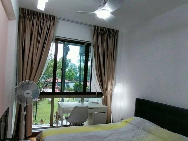 Room for rent