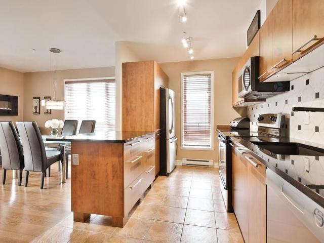 Apartment for rent in Laval-des-rapides, Quebec