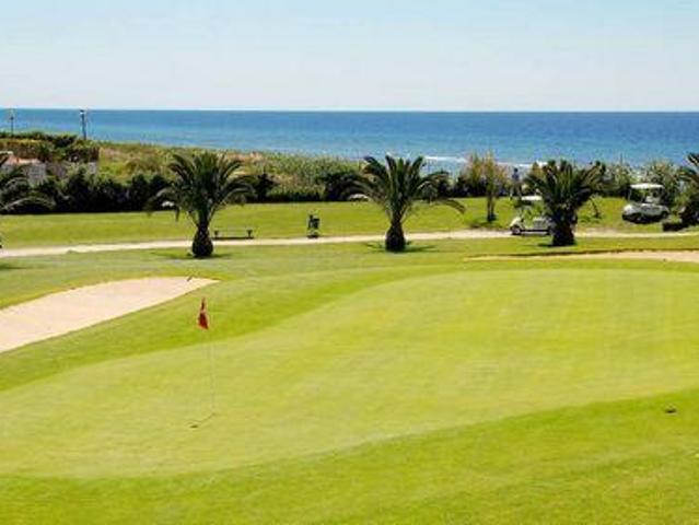 Apartamento en venta en Barriada Islas Canarias, Costa del Sol Occidental