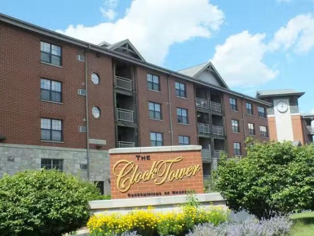 Condo for rent in Waukesha, Wisconsin