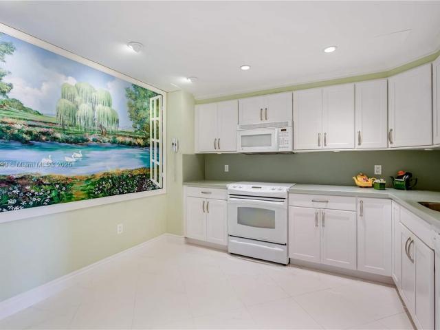 Condo for rent in Bal Harbour, Florida