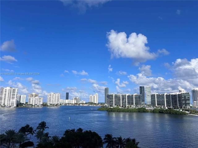 Condo for rent in Aventura, Florida