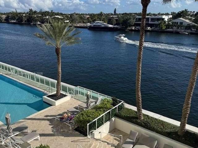 Condo for rent in Aventura, Florida