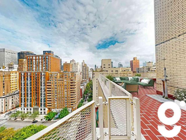 Condo for rent in Arverne, New York