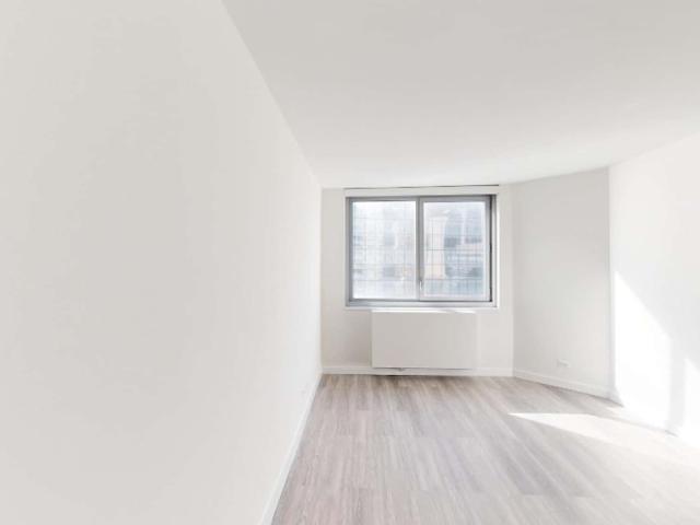 Condo for rent in Arverne, New York