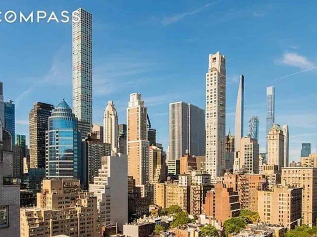 Condo for rent in Arverne, New York