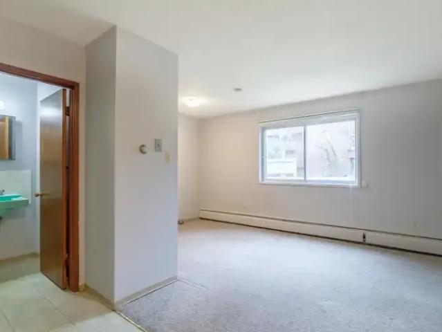 Condo for rent in Northwest, Alberta