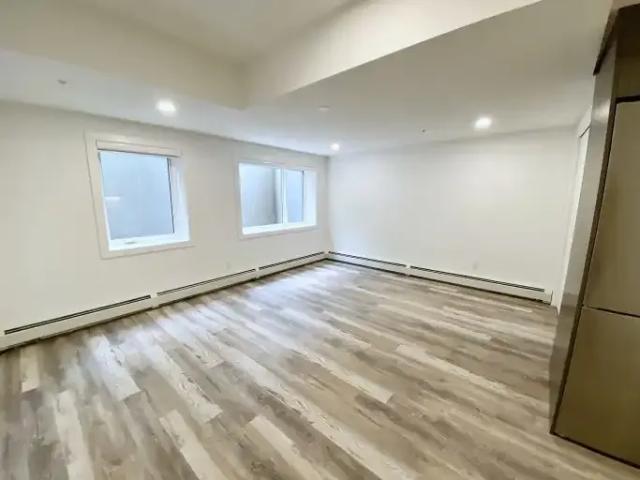 Condo for rent in Wedgewood, Alberta