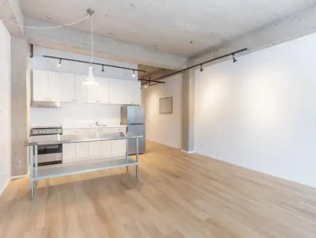 Condo for rent in Wedgewood, Alberta