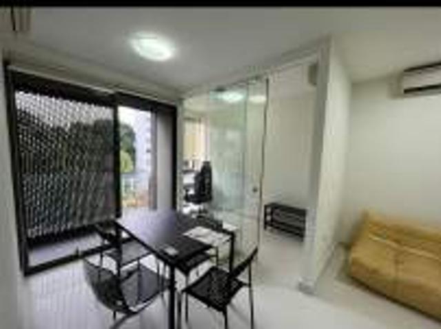 Apartment for rent in Macpherson