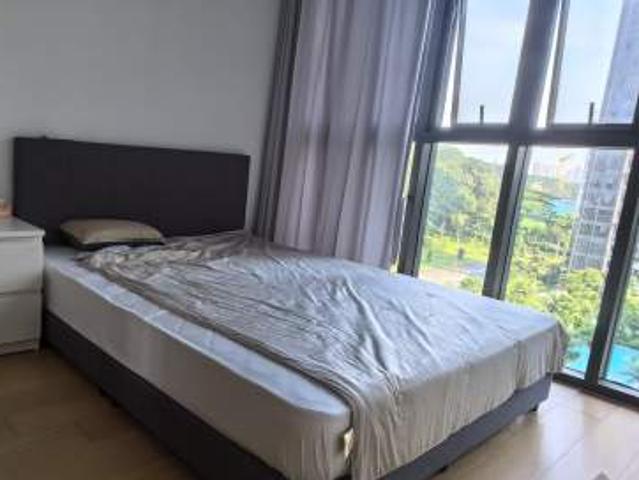 Apartment for rent in Hillview Avenue