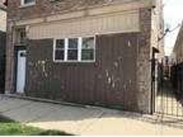 House for rent in Chicago, Cook County