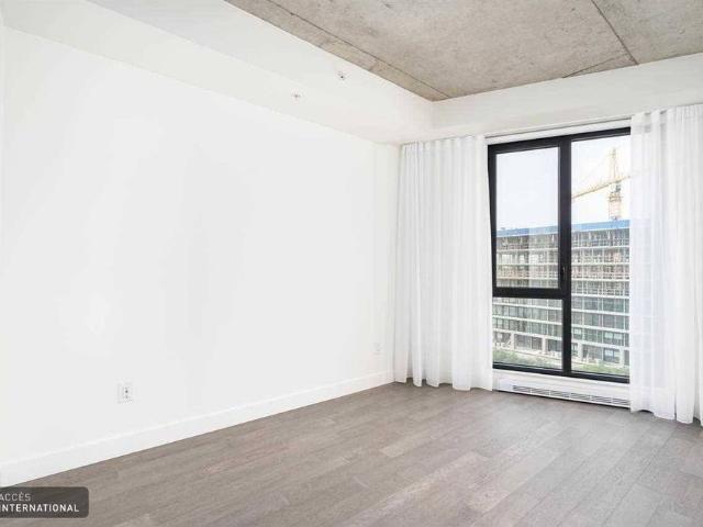 Apartment for rent in Bassins du Nouveau Havre, Montréal