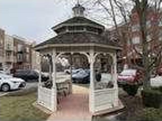 House for rent in Rolling Meadows, Illinois