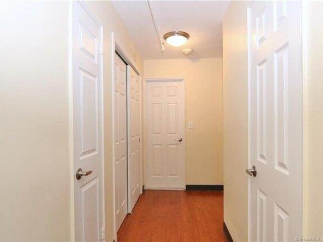 Condo for rent in Stamford