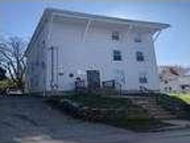 House for rent in Webster, Massachusetts