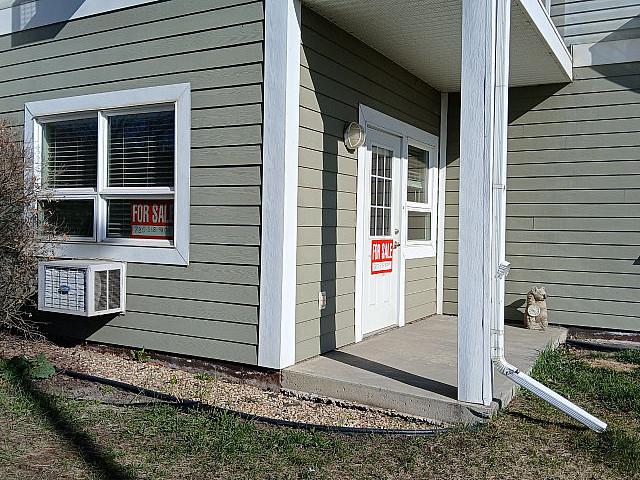 Condo for sale in Grande Prairie, Alberta