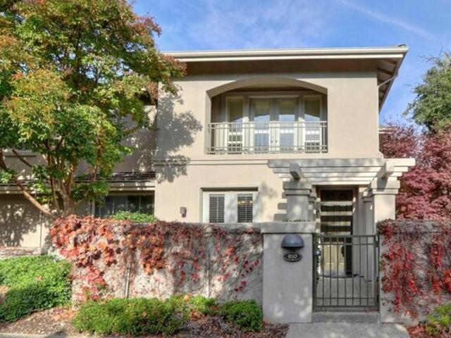 Condo for sale in California