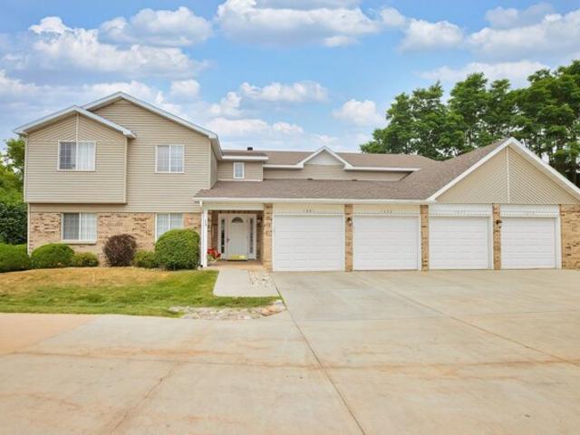 House for sale in Lake Geneva, Wisconsin