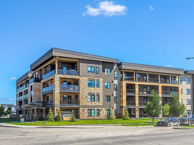 Condo for sale in Northwest, Alberta